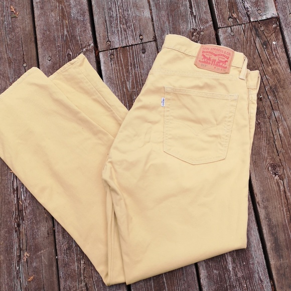 Levi's yellow cords - Picture 8 of 13